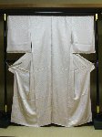 しっとり大人の訪問着 グレー唐草地紋 松葉
