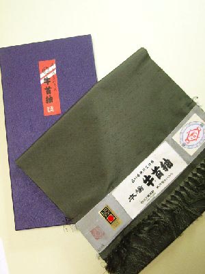 牛首紬草木染め男物