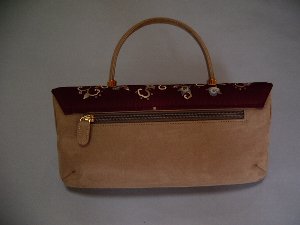 �C�^���A���@�a�m���p�o�b�N�@��