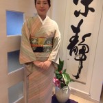 お母さん、私が次に作るとしたが、きものかな？帯かな？