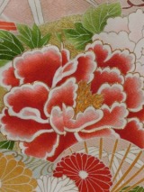 Kyō yūzen tegaki o furisode pinku botan shōchikubai